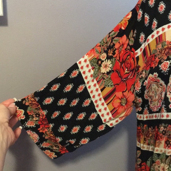 Flower pattern wrap duster - Picture 5 of 5